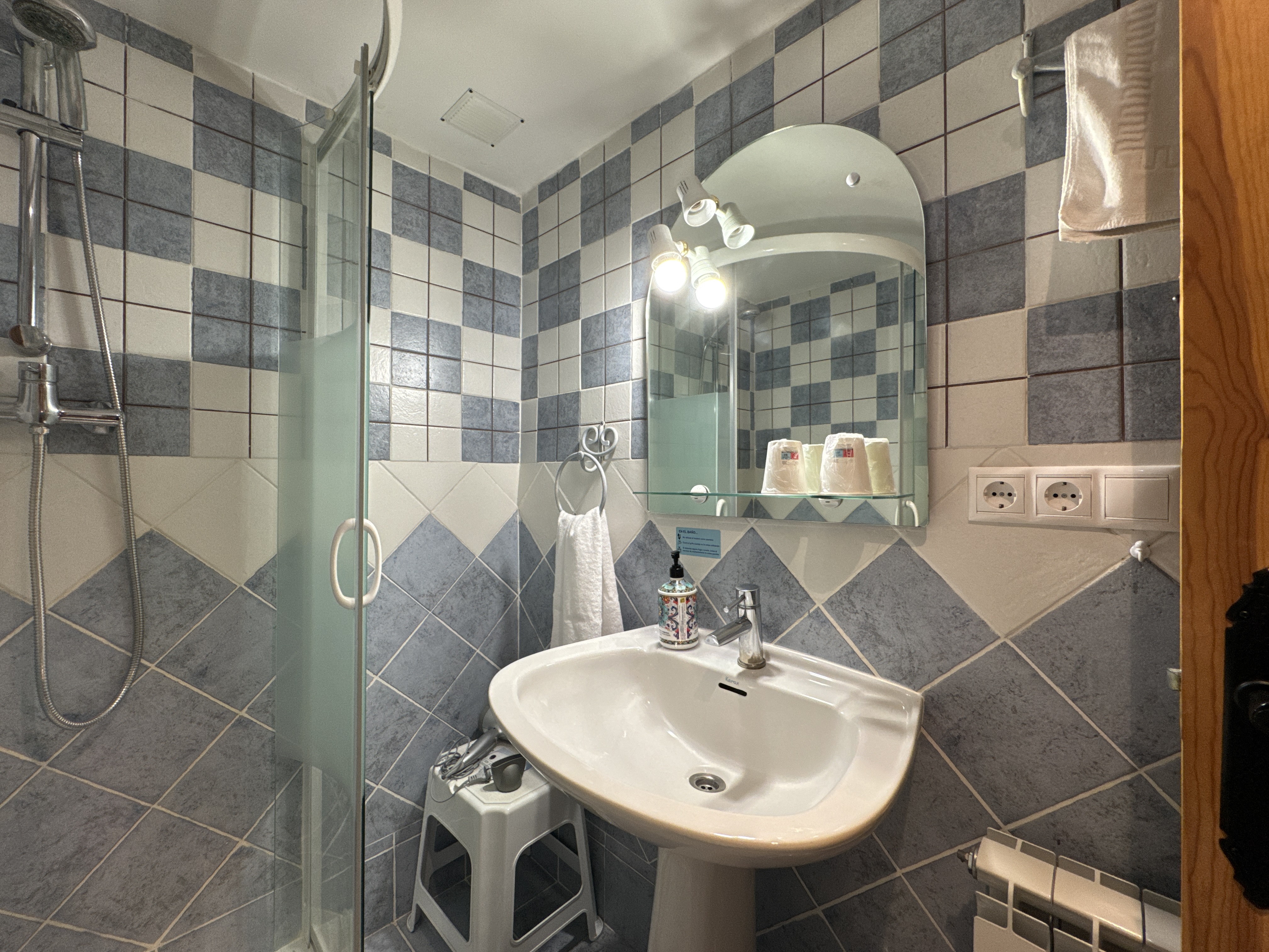 Baño El Almendro